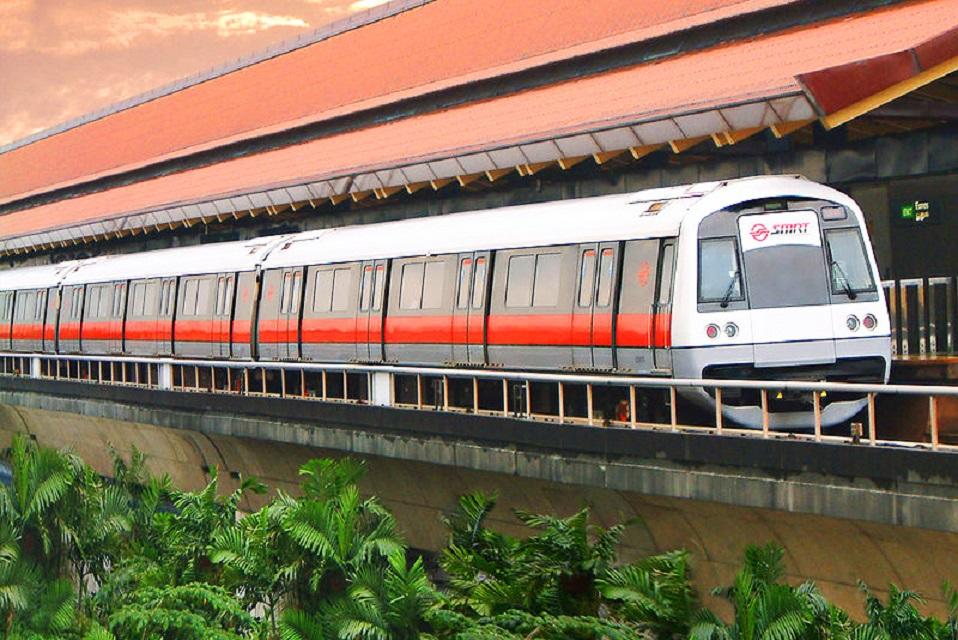 Tau MRT