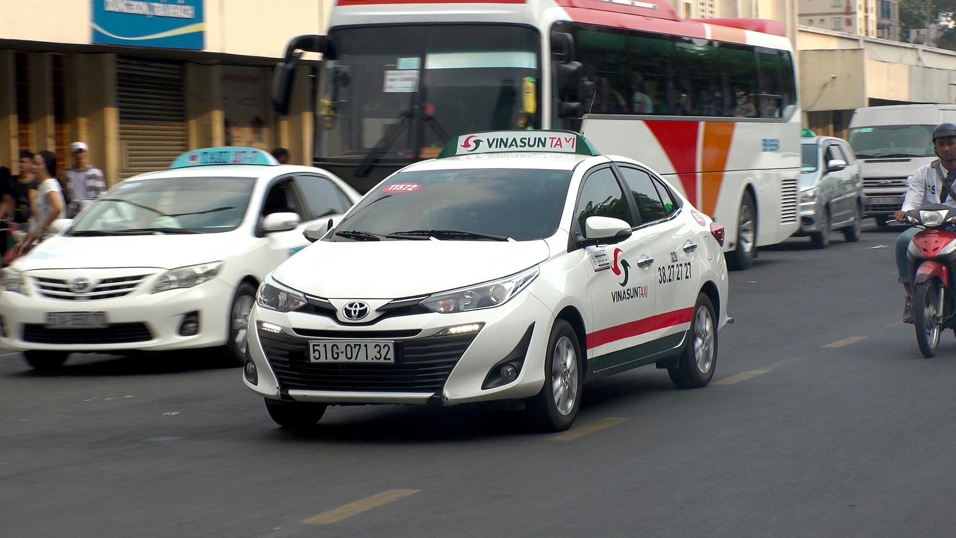 Taxi san bay Tan Son Nhat