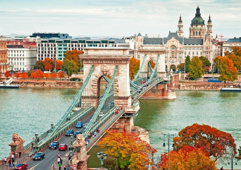 Cầu nổi tiếng của Budapest