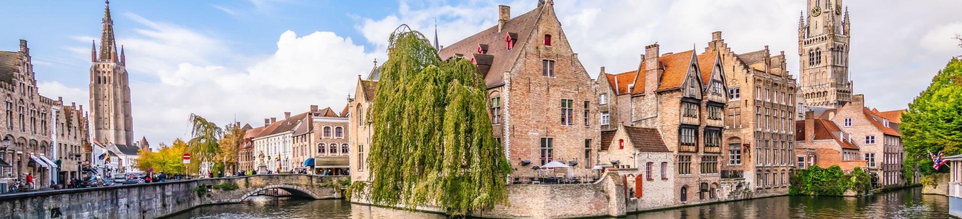 Pesan tiket pesawat ke Belgia dengan mudah menggunakan Traveloka.