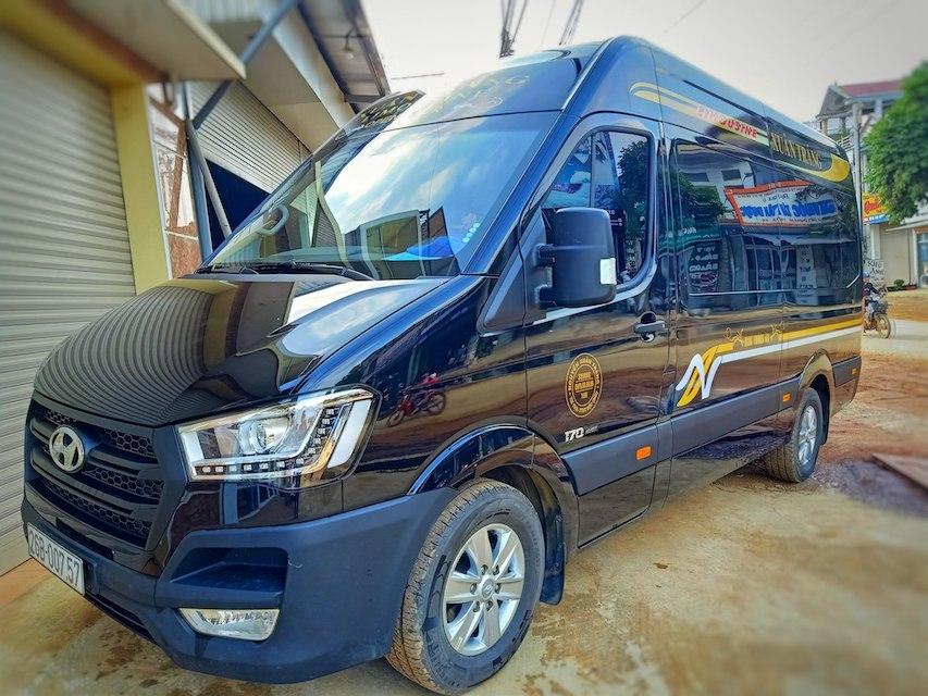 xe xuan trang limousine 3
