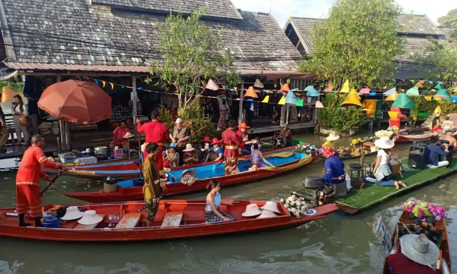 chợ nổi bốn miền pattaya