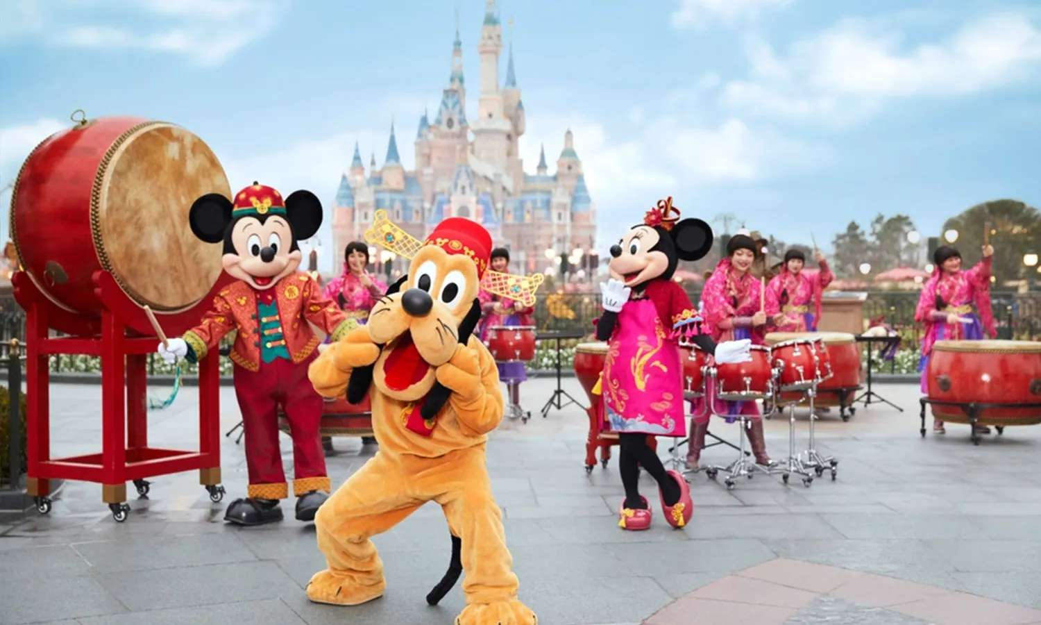 shanghai disneyland park