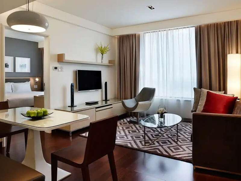 One Bedroom Premier Serviced Suite tại Pan Pacific Hanoi