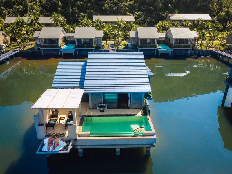  Vedana Lagoon Resort & Spa phòng Water Pool Villa