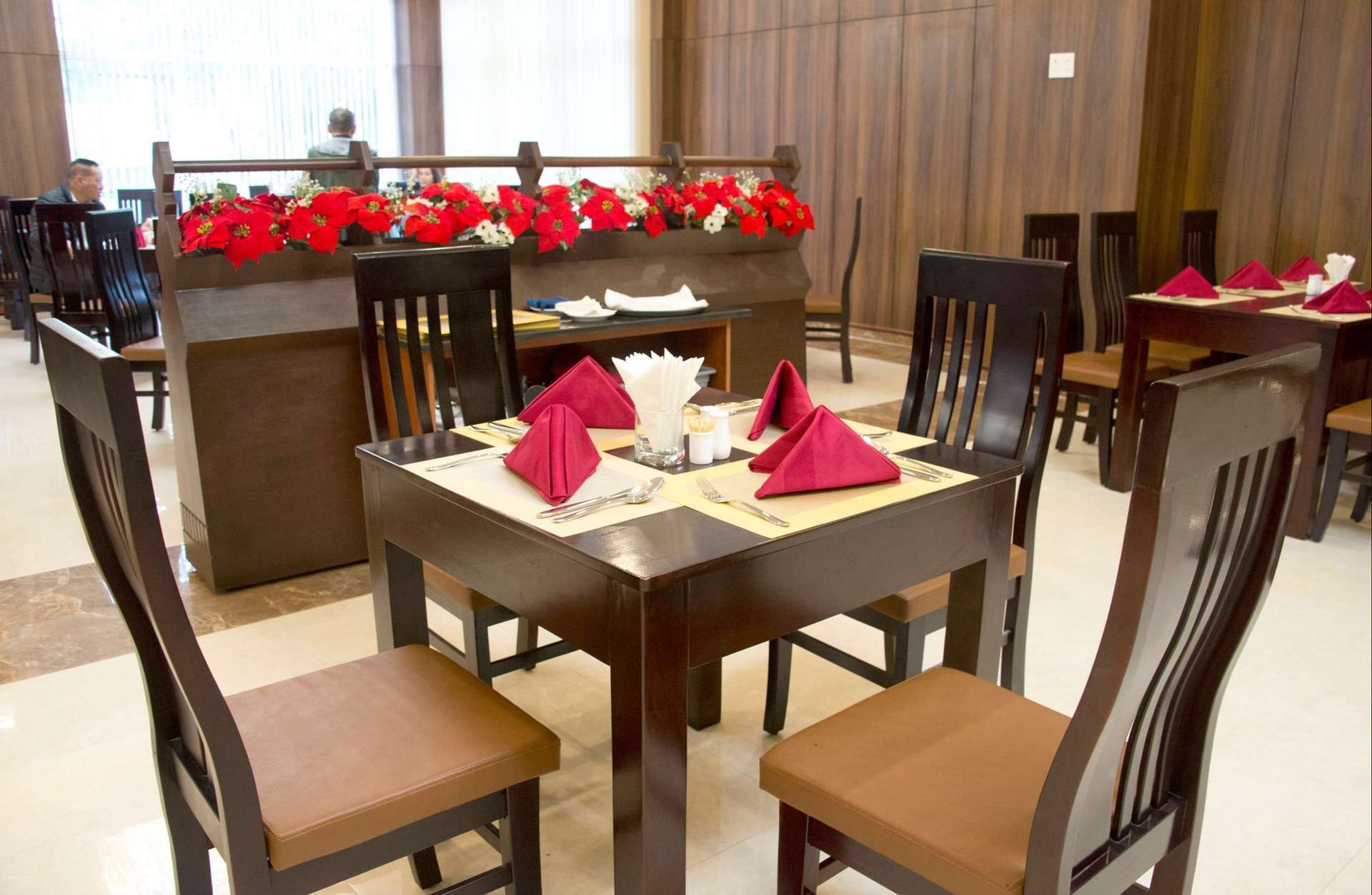 Nhà hàng tại Elephants Hotel