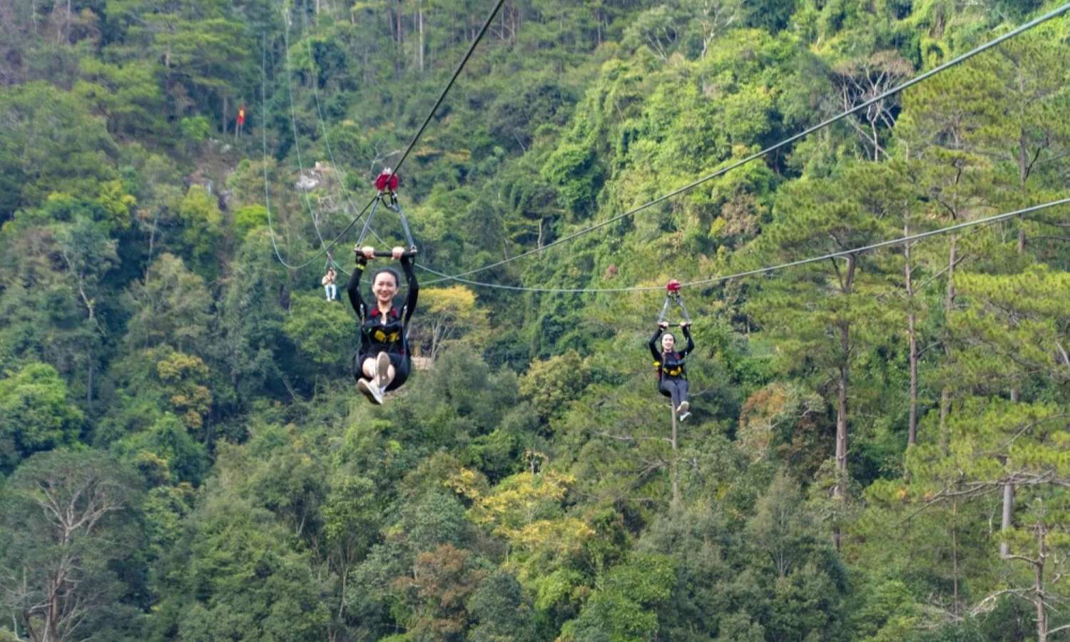 trượt Zipline đà lạt