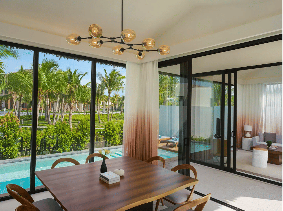 Hạng phòng Deluxe Pool Villa của New World Phu Quoc Resort