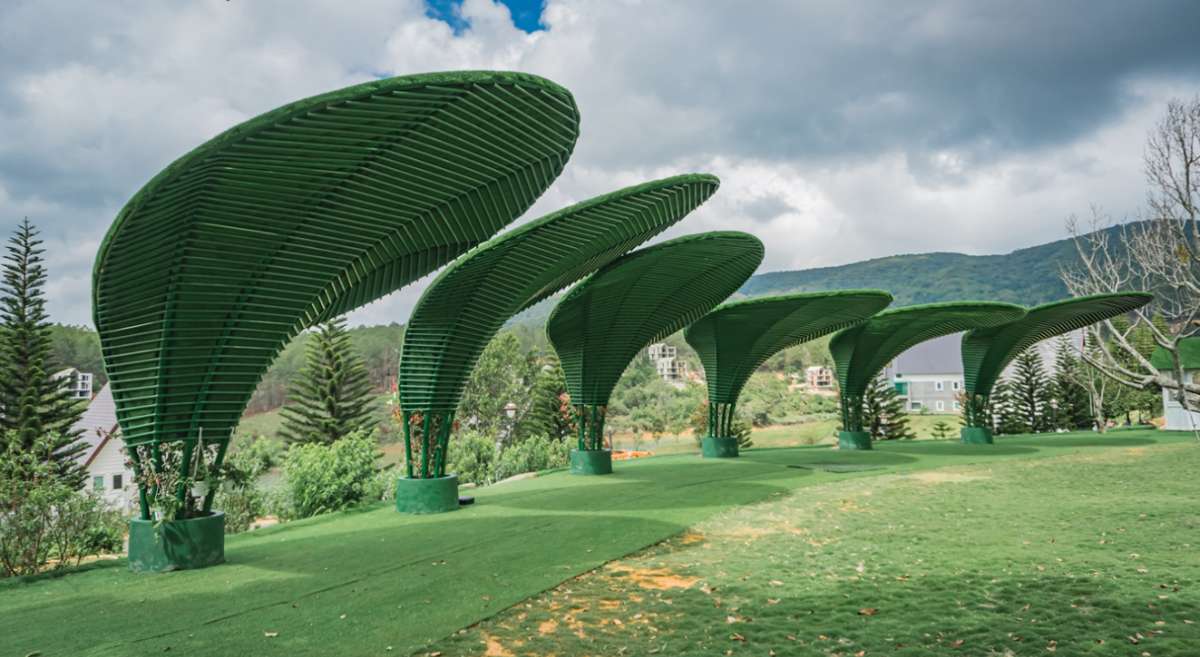 Sân tập golf tại Dalat Wonder Resort