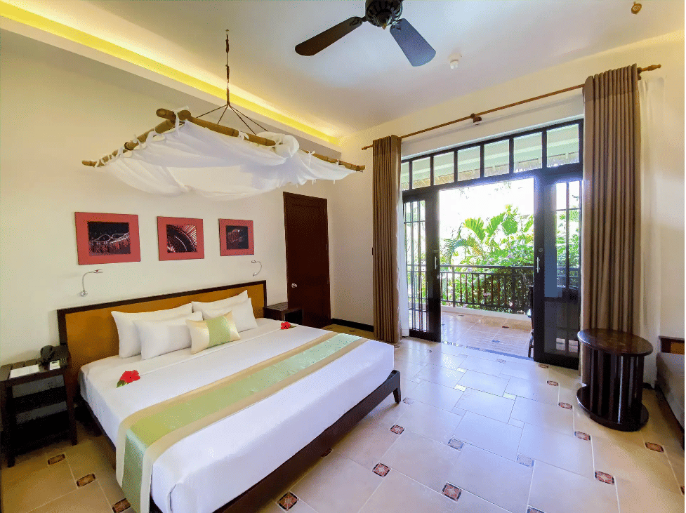 Bamboo Village Beach Resort & Spa phòng Deluxe Garden View