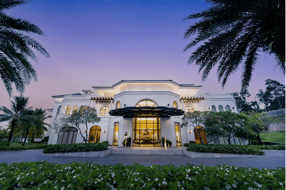 Không gian bên ngoài của Melia Vinpearl Phu Quoc