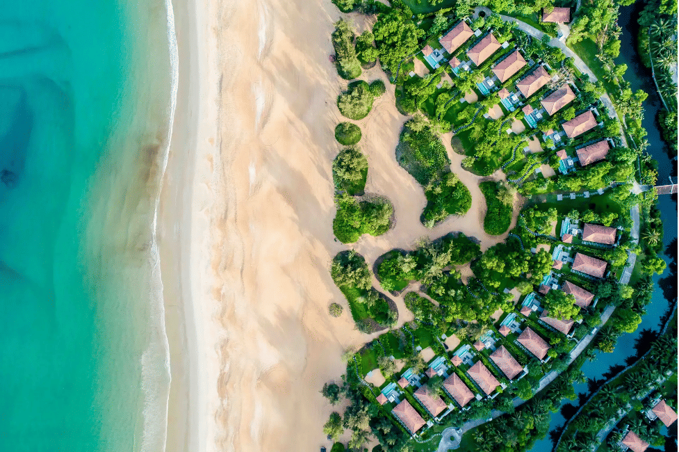 Toàn bộ khung cảnh của Banyan Tree Lang Co