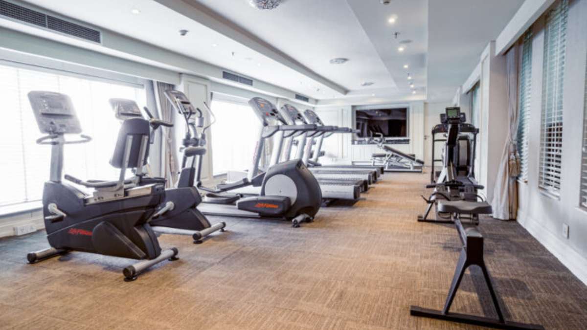 Khu vực rèn luyện thể hình dành cho du khách tại Apricot Hotel Hanoi