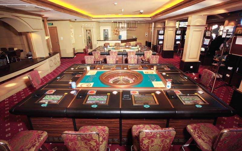 Versace’s Club tại Bao Son International Hotel