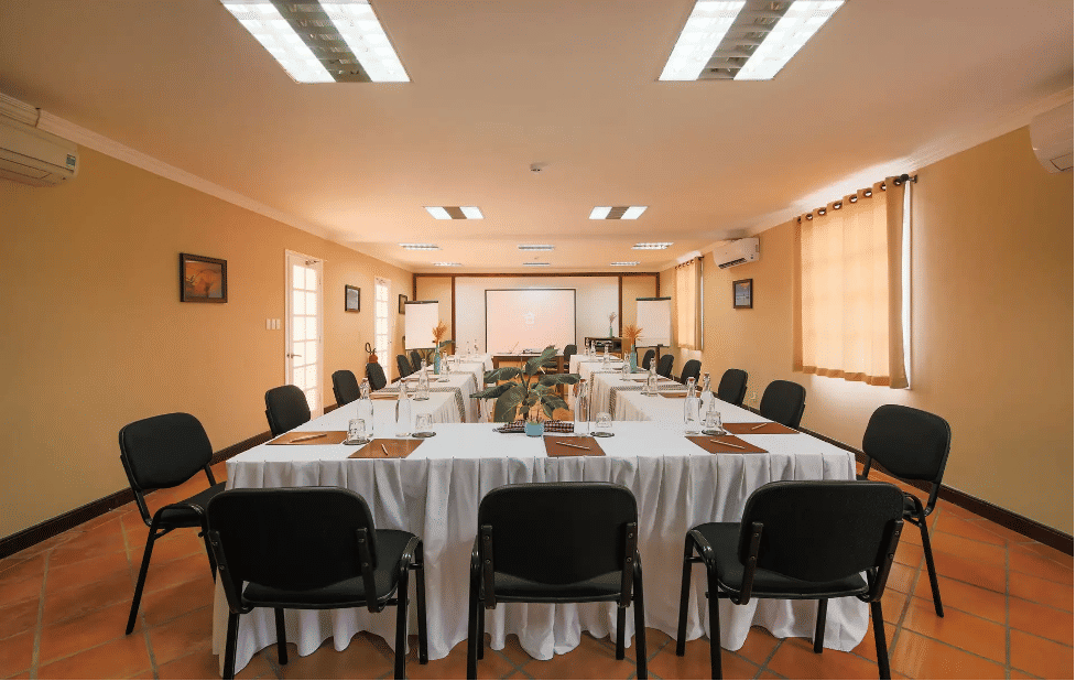 Tổ chức hội nghị & sự kiện tại Victoria Nui Sam Lodge