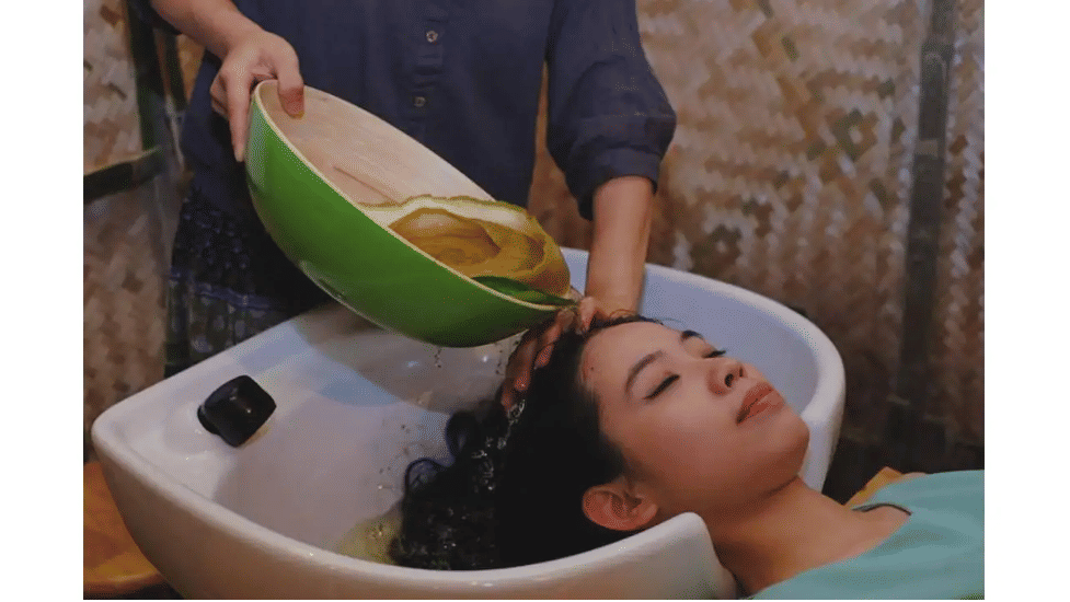 Thư giãn tại Quê Một Cục Spa Sài Gòn