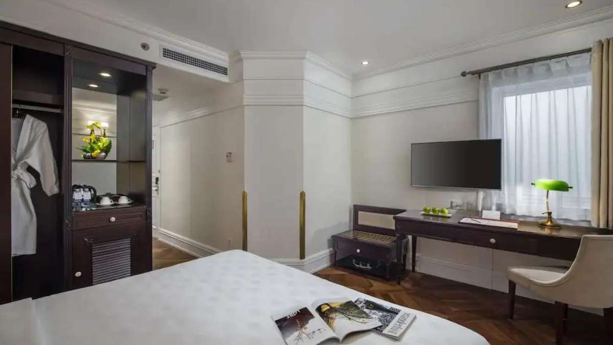Double Or Twin Deluxe tại Silk Path Boutique Hanoi