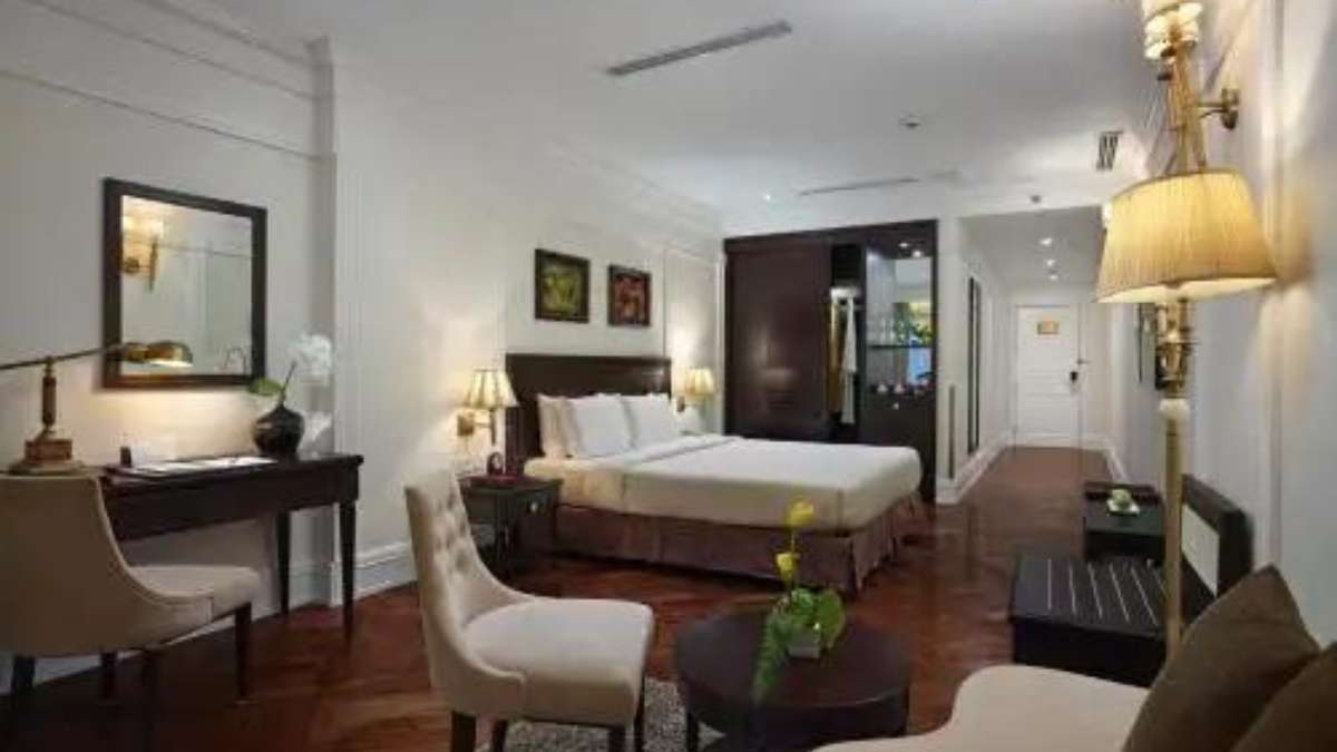 Grand Executive tại Silk Path Boutique Hanoi