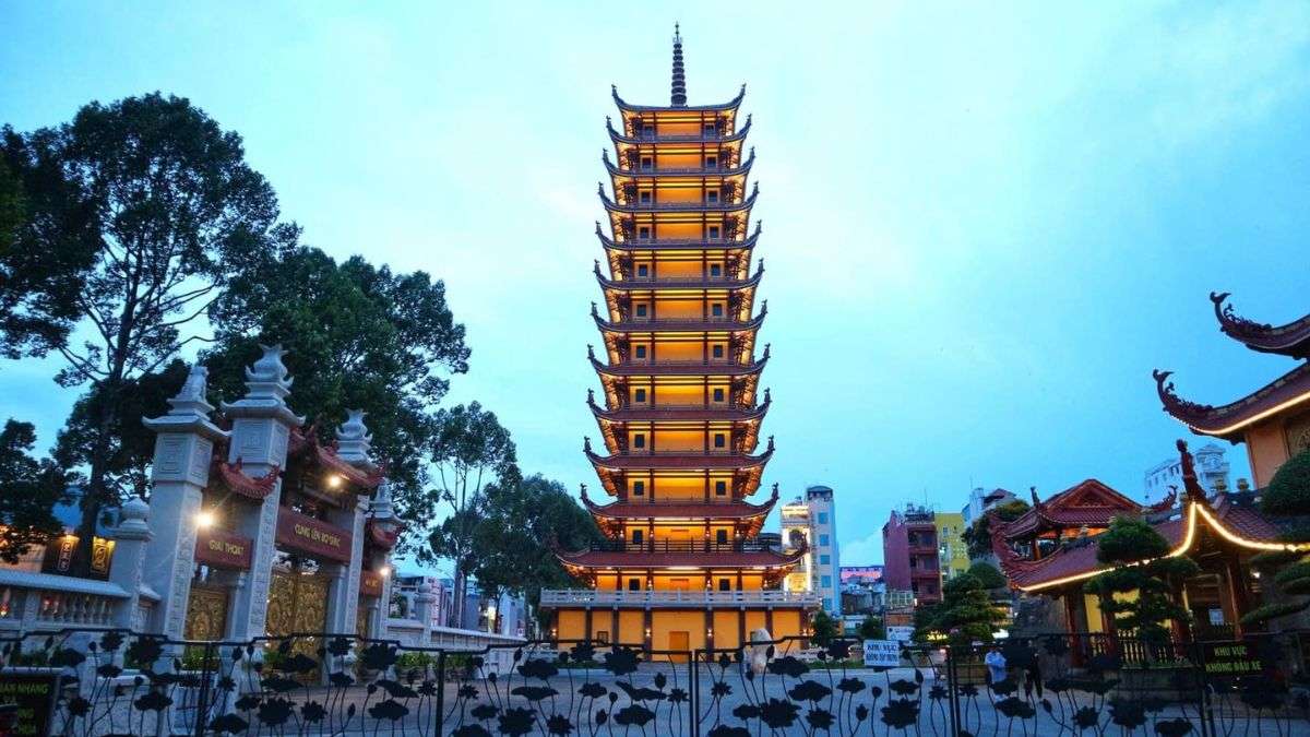 Việt Nam Quốc Tự
