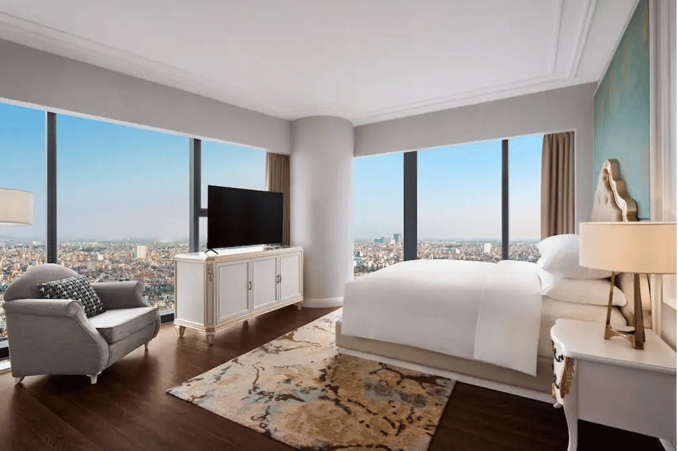 Sheraton Hai Phong phòng Executive Suite 1 King Bed View