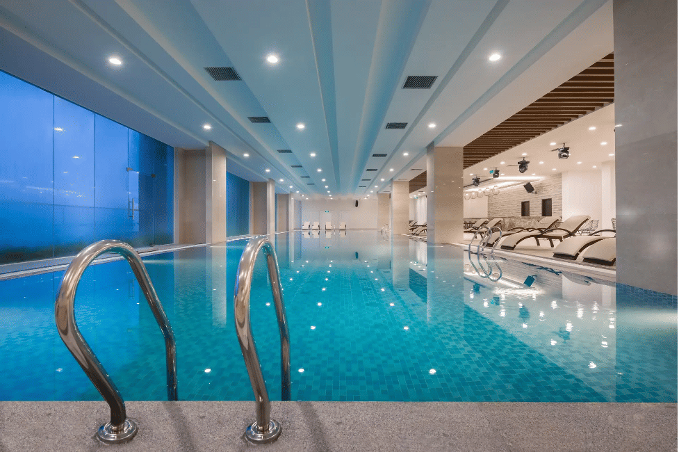 Bể bơi bốn mùa tại Sheraton Hai Phong
