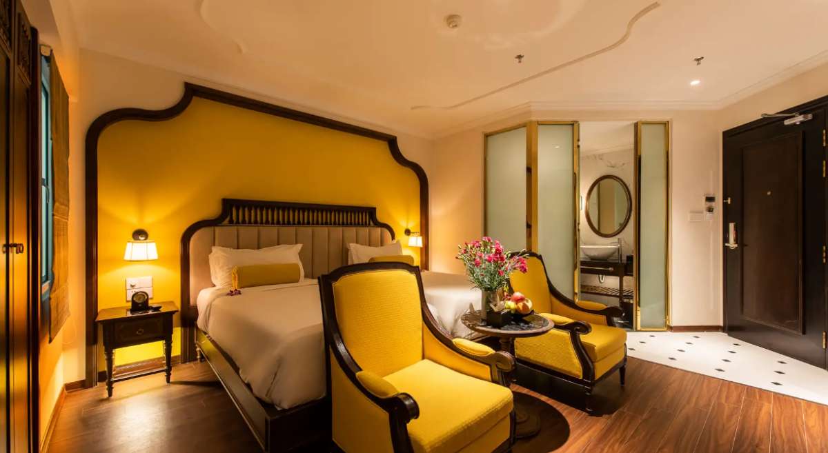Superior Double Window tại Hanoi Tirant Hotel