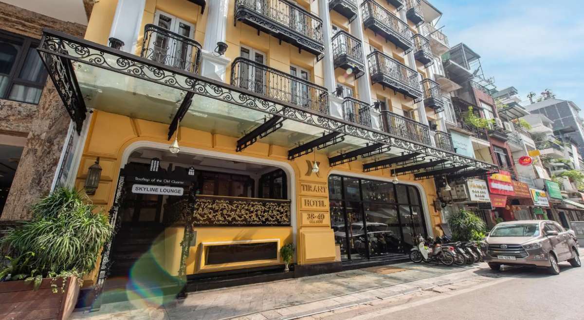 Không gian bên ngoài tại Hanoi Tirant Hotel