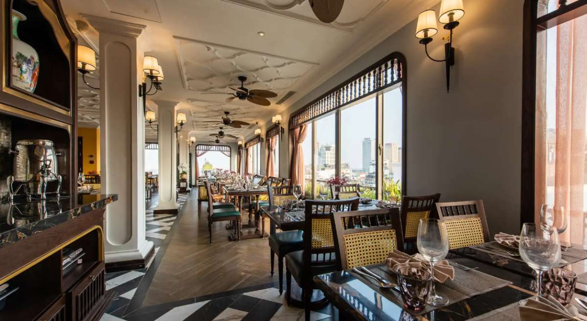Nhà hàng Tirant tại Hanoi Tirant Hotel