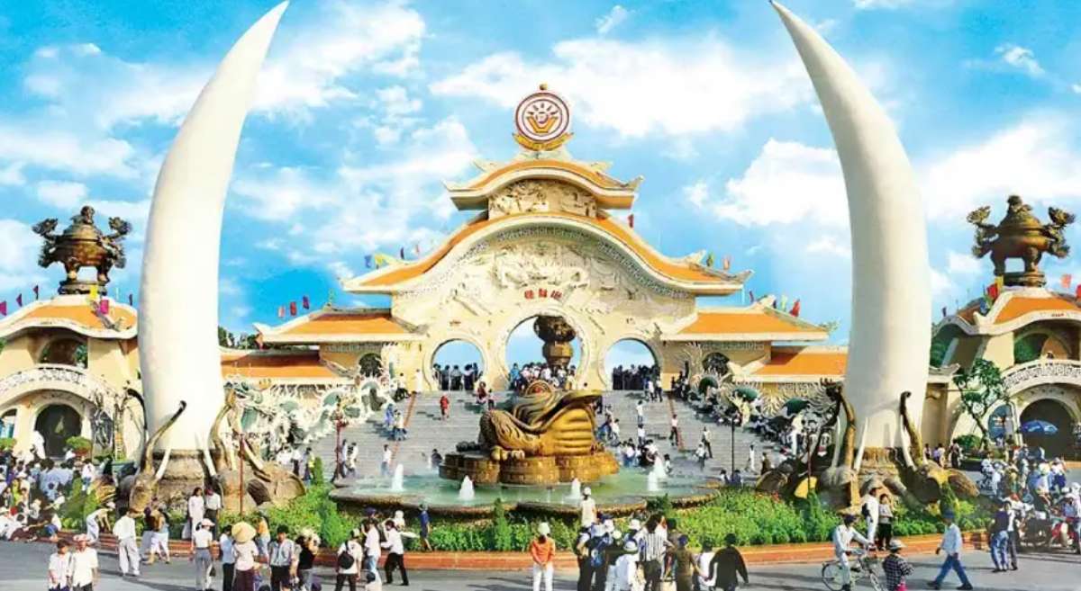 Khu du lịch Suối Tiên