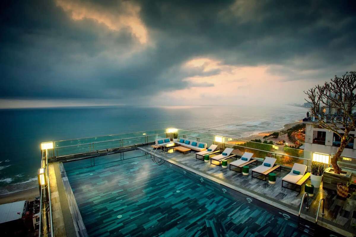 Bể bơi tại Minh Toan SAFI Ocean Hotel