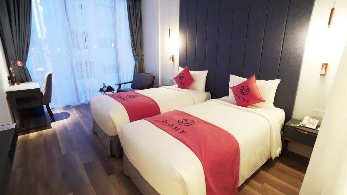 Không gian Deluxe Twn Window tại HOME Hotel