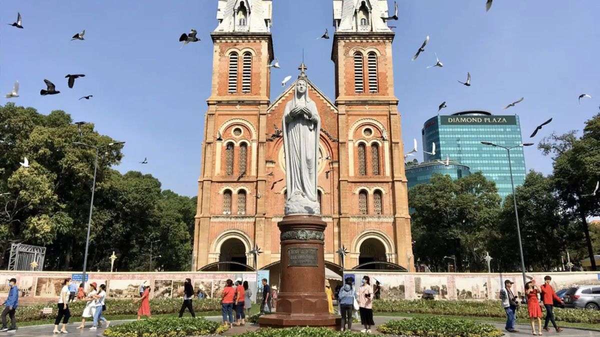 Nhà thờ Đức Bà