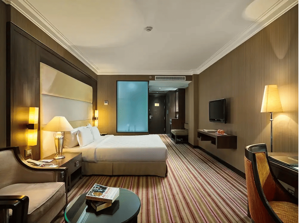 Silk Path Hotel Hanoi phòng Executive Double City View