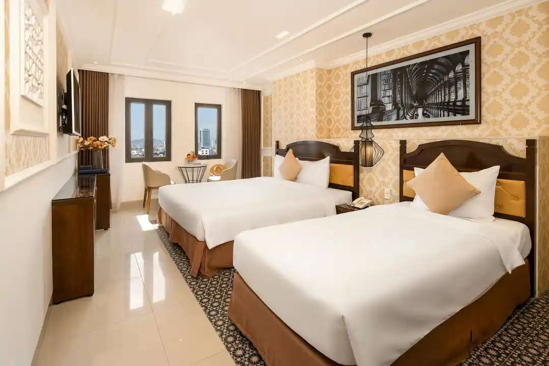 Bella Merry Hotel phòng Luxury Triple