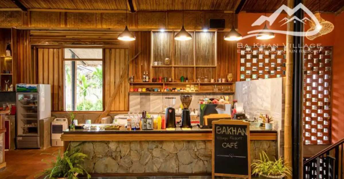 Không gian BaKhan Cafe tại BaKhan Village Resort