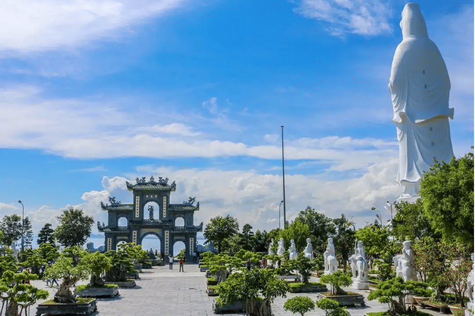 Khám phá Ngũ Hành Sơn