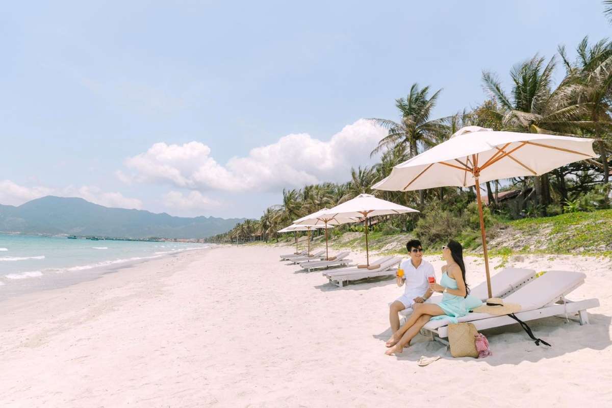 Bãi biển Dốc Lết Ninh Hòa