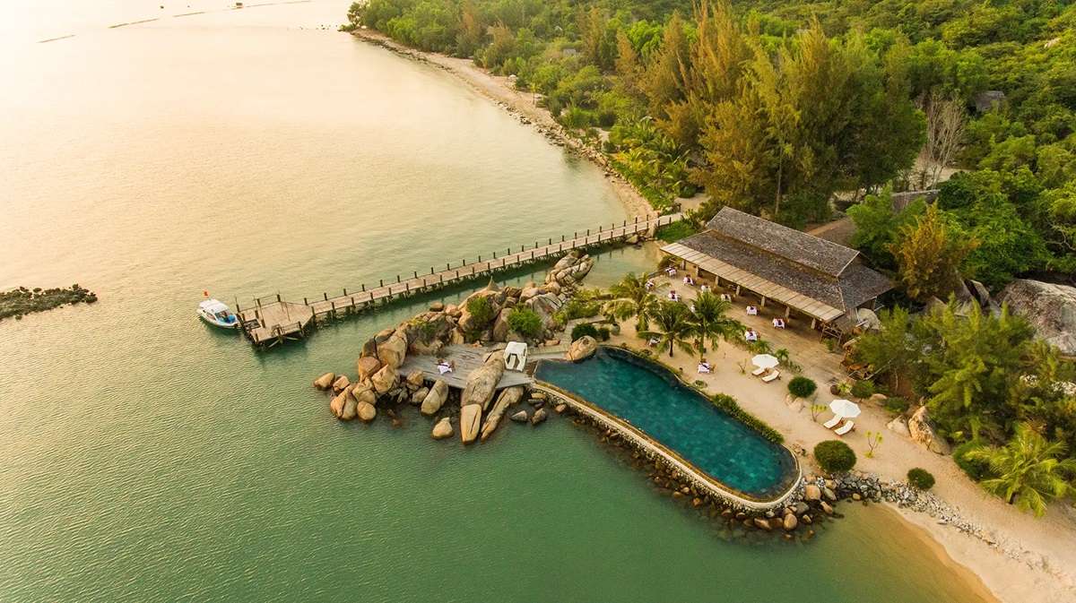 Quang cảnh L'Alya Ninh Van Bay