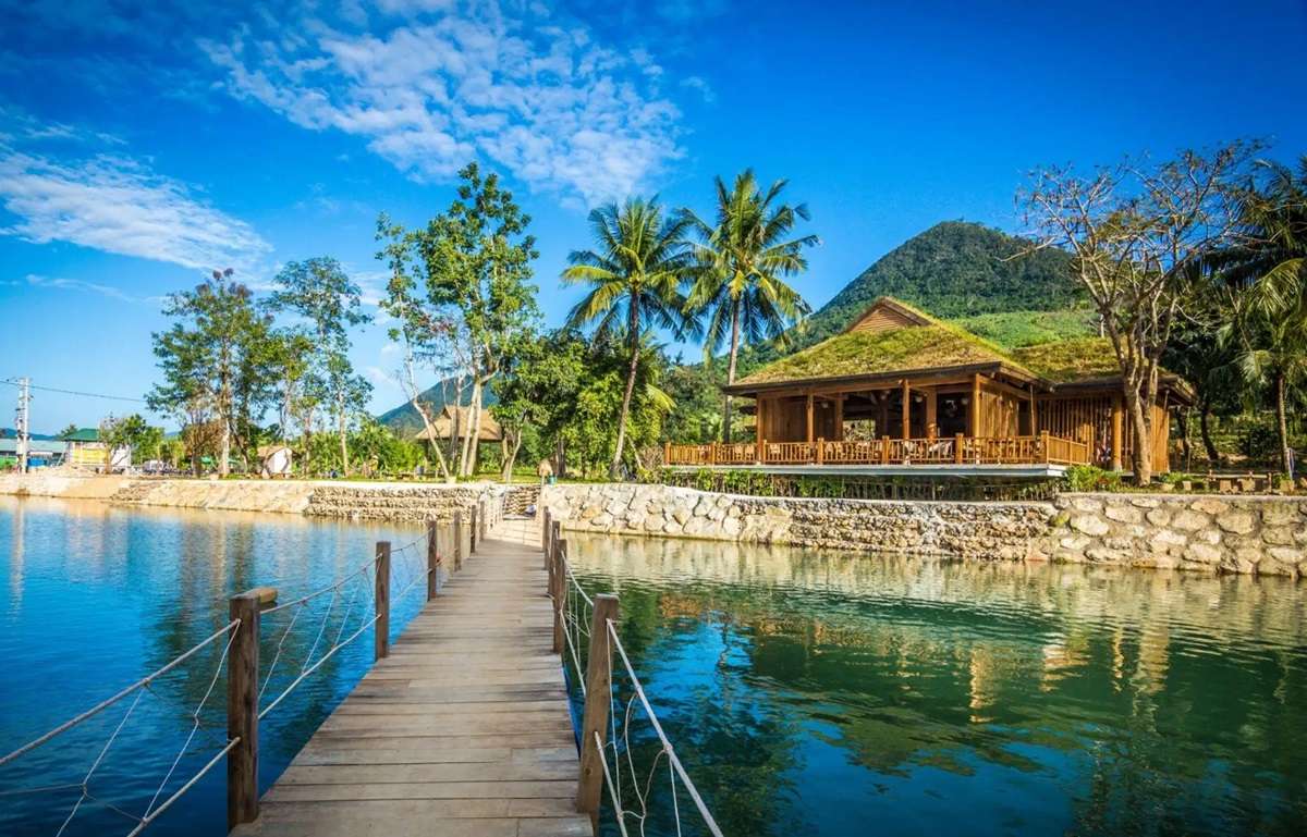 Quang cảnh L'Alya Ninh Van BayBa Ho Eco Beat