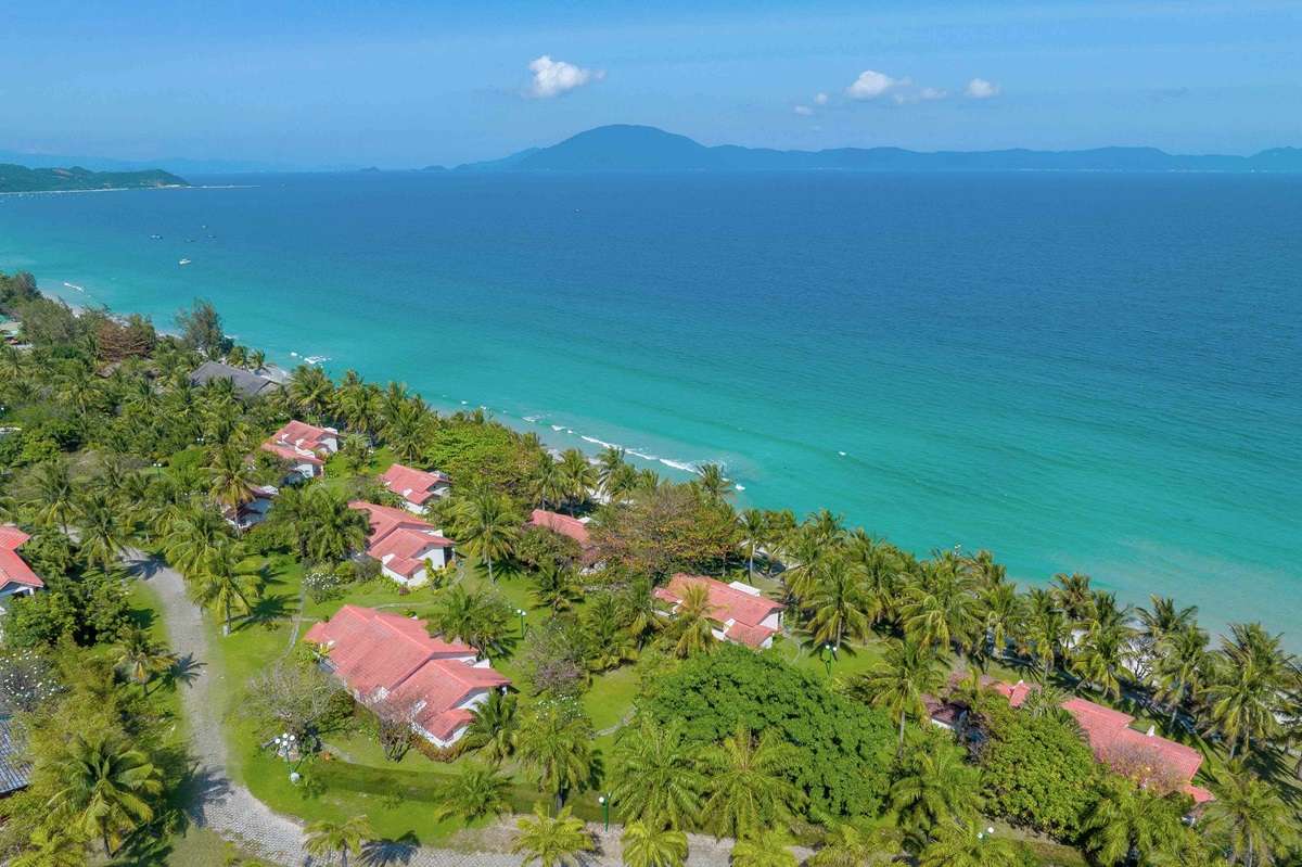 Quang cảnh Pax Ana Doc Let Resort & Spa
