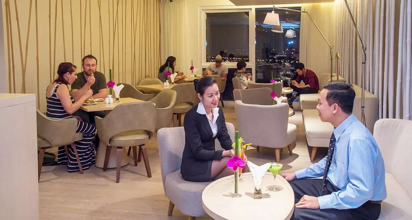 Executive Lounge không gian đẳng cấp tại Liberty Central Saigon Riverside Hotel