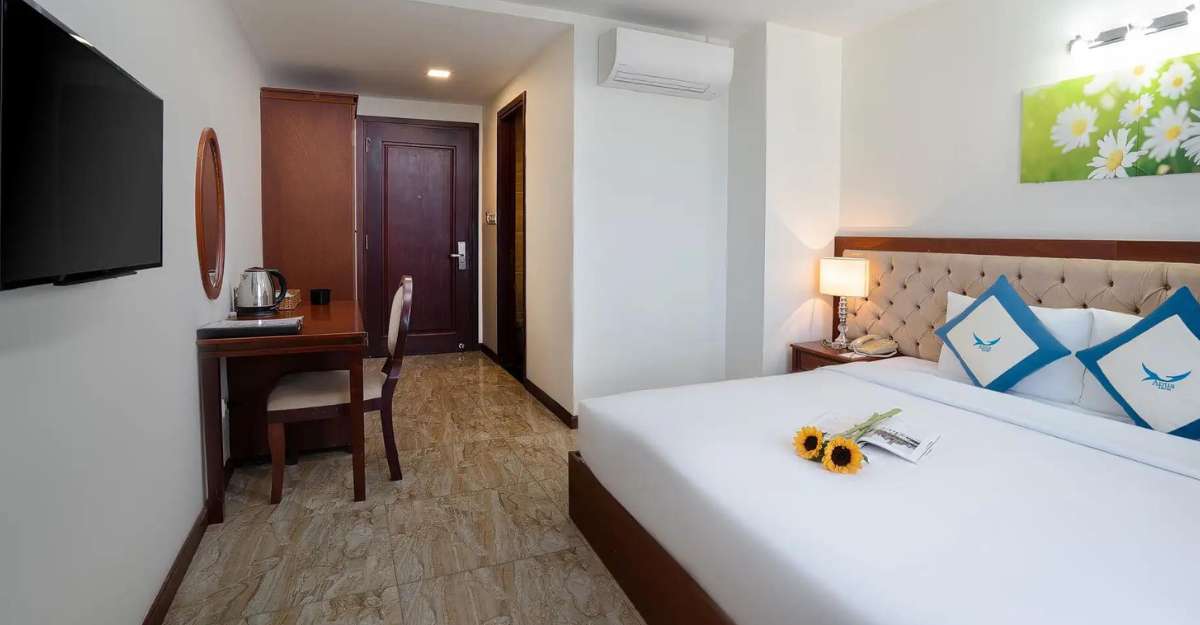 Apus Hotel Nha Trang phòng Superior City View