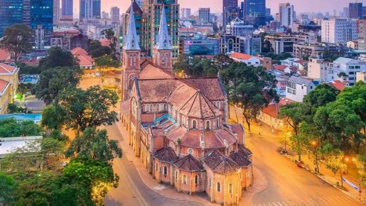 Nhà thờ Đức Bà