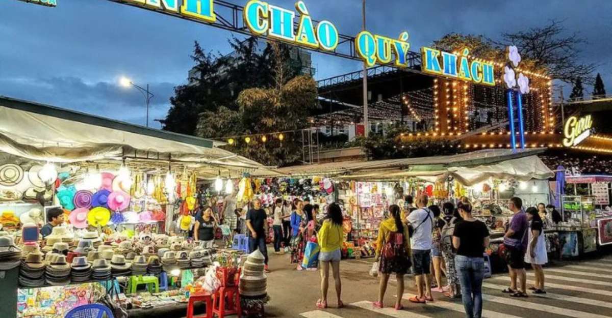 Chợ đêm Nha Trang