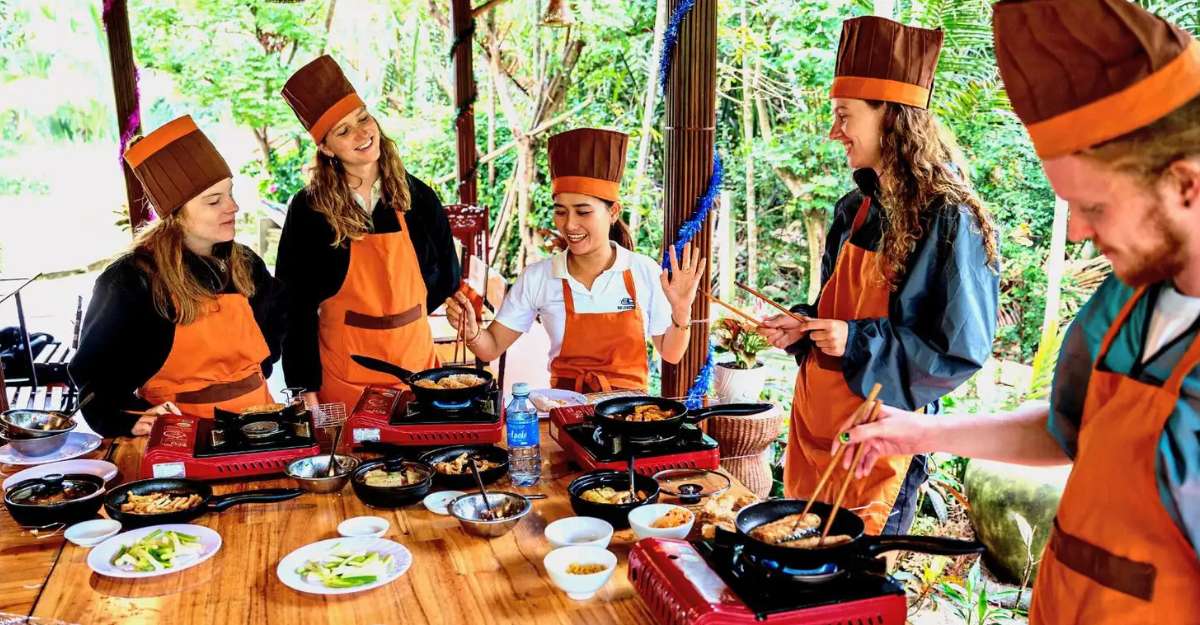 Mad Monkey Hoi An cung cấp dịch vụ đa dạng