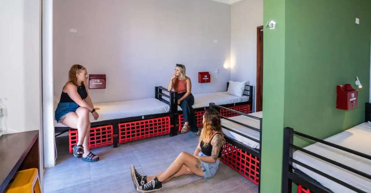 Phòng Female Standard 6 - Bed Dorm tại Mad Monkey Hoi An