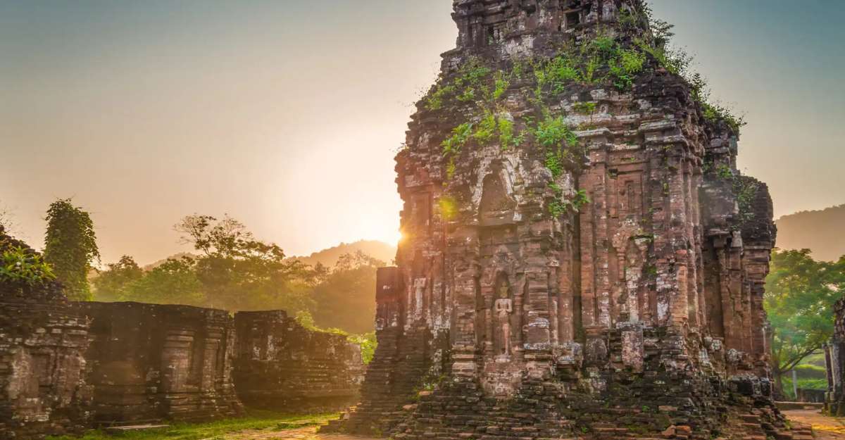 My Son Holy Land - Hội An Ancient Town
