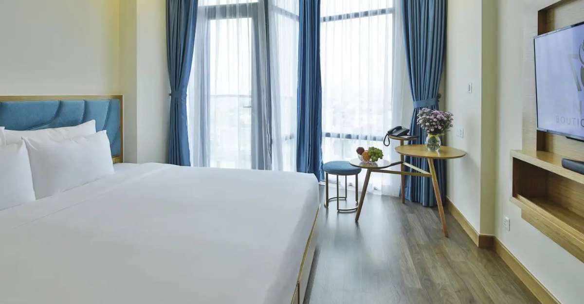 Phòng Deluxe Double tại San Marino Boutique Danang