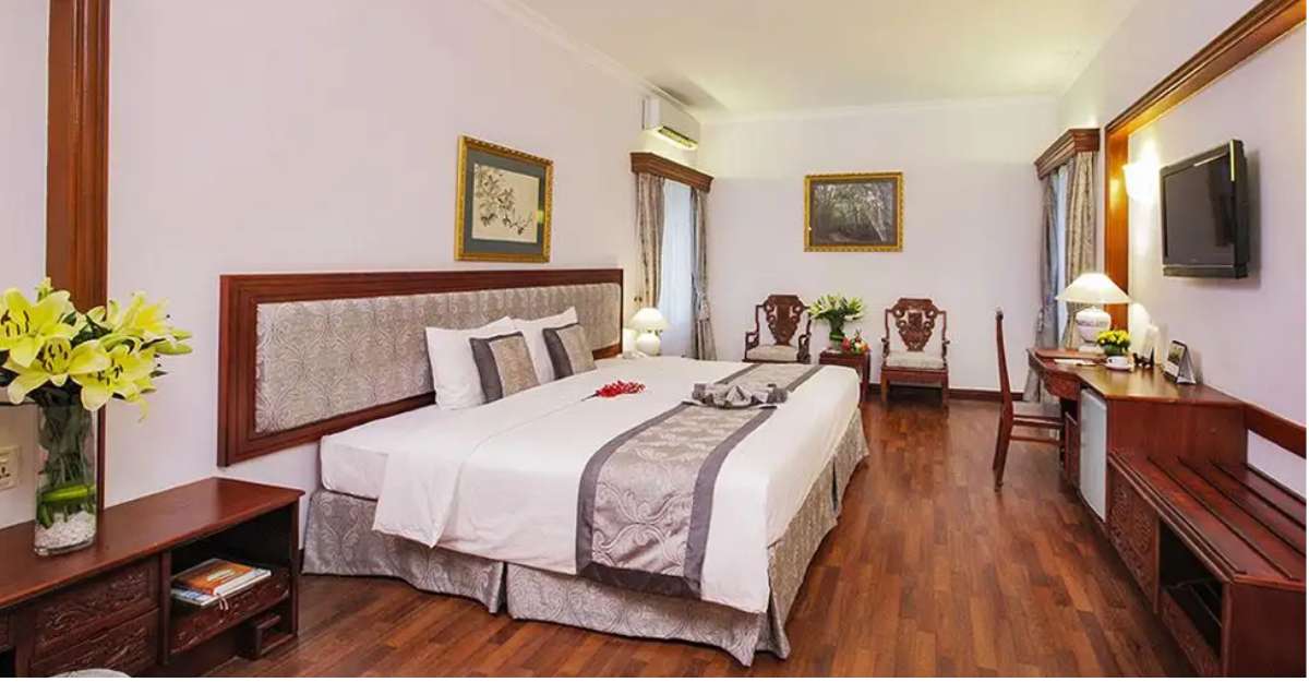 Royal Hotel Saigon phòng Orient Deluxe Double