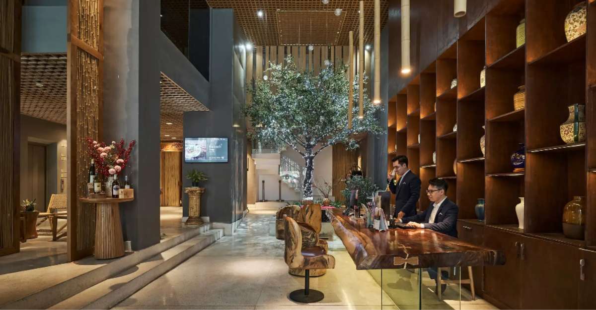 Khu vực sảnh chờ sang trọng của Sky Gem Hotel Sora